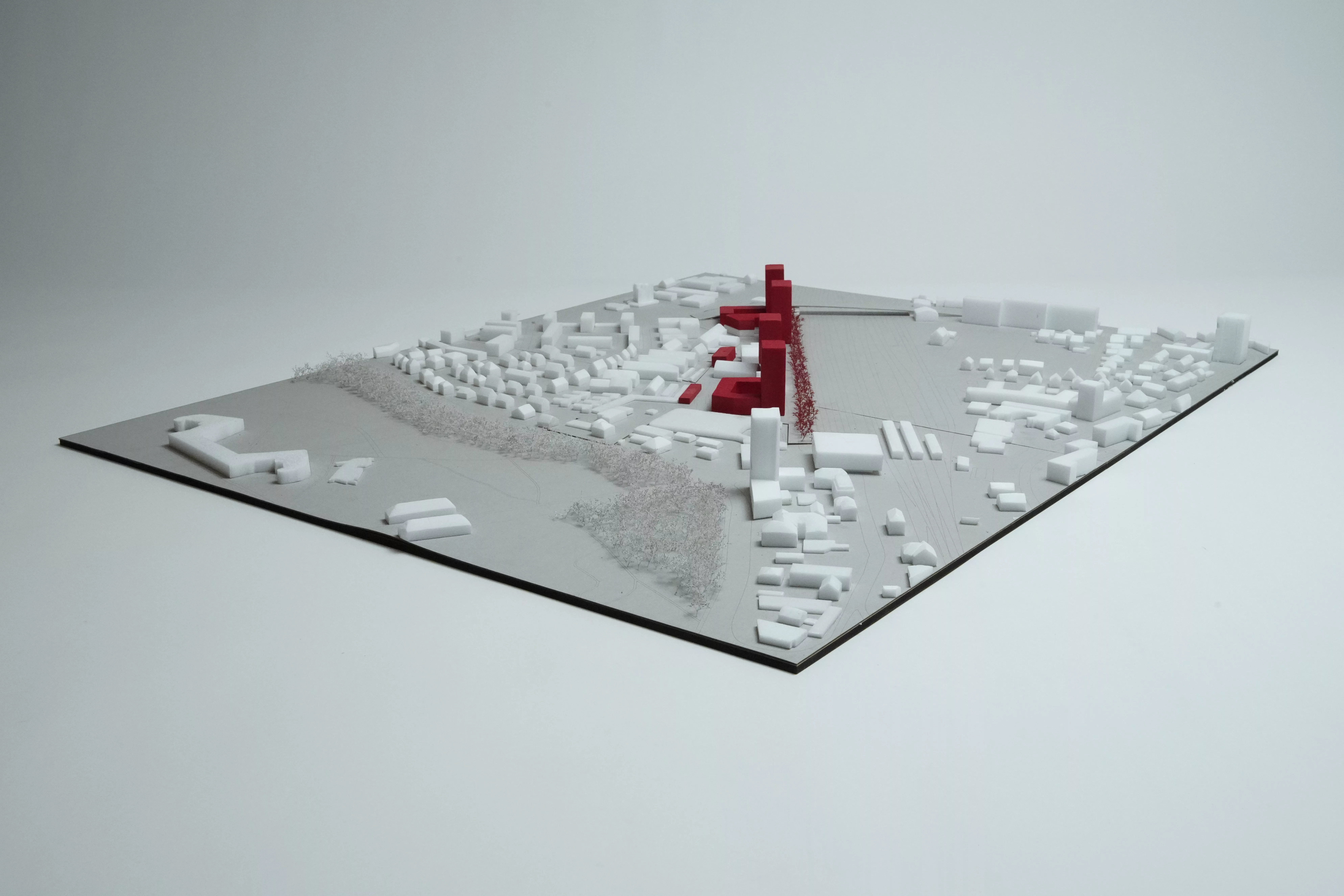 Model 1:1000 cover